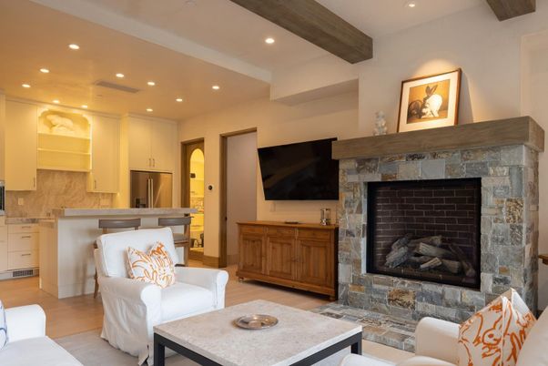 Fireplace, Interior, Living room, Recessed Lighting, Wooden Beams, Wood Texture Flooring