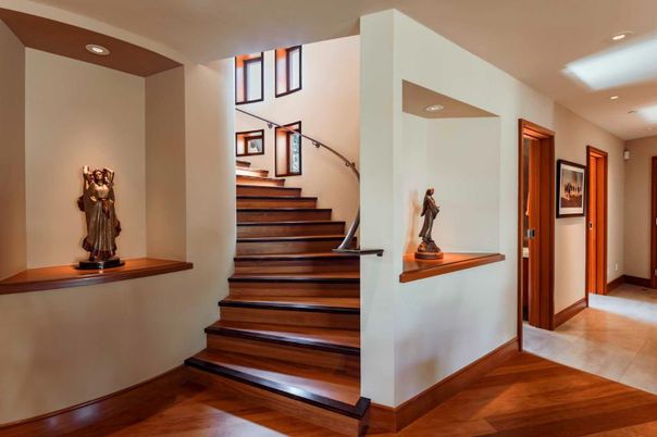 Interior, Recessed Lighting, Wood Texture Flooring