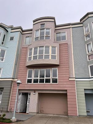 Attached, Exterior, Facade, Rowhouse
