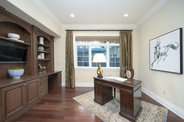 Home Office, Interior, Recessed Lighting, Wood Texture Flooring