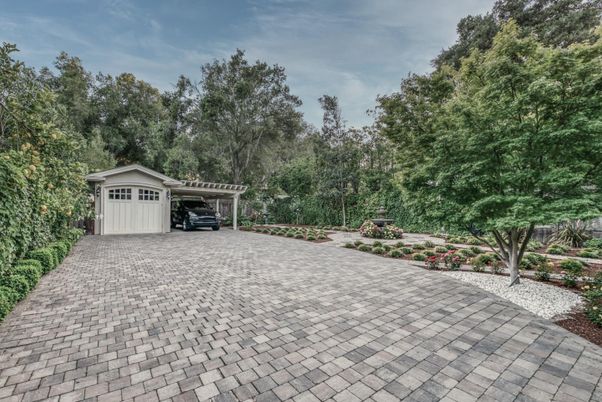 Backyard, Detached Garage, Exterior