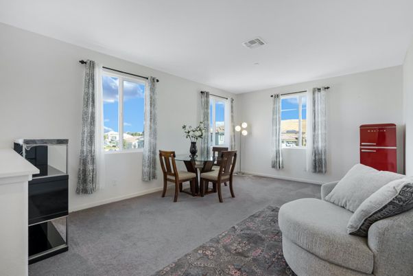 Dining room, Interior