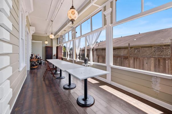 Interior, Pendant Lights, Wood Texture Flooring