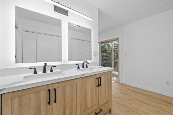 Bathroom, Dual Sink Vanities, Interior, Wood Texture Flooring