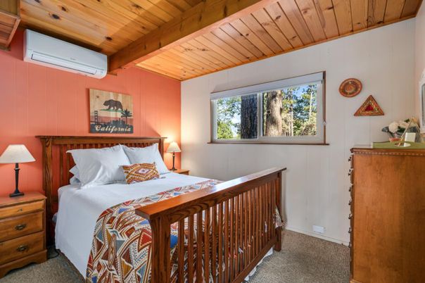 Bedroom, Interior, Wooden Beams, Wooden Ceilings