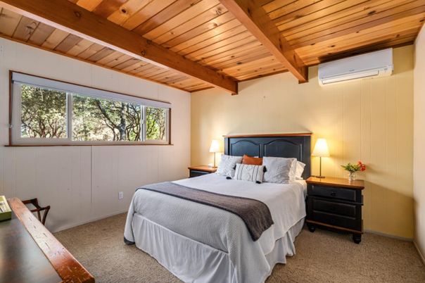 Bedroom, Interior, Wooden Beams, Wooden Ceilings