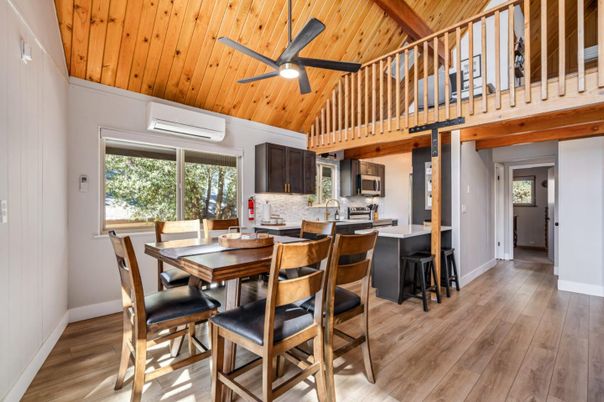 Dining room, Interior, Kitchen, Wooden Beams, Wooden Ceilings, Wood Texture Flooring