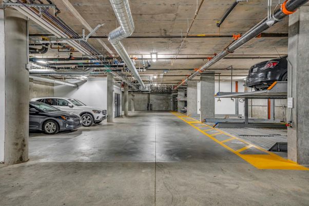 Garage, Interior