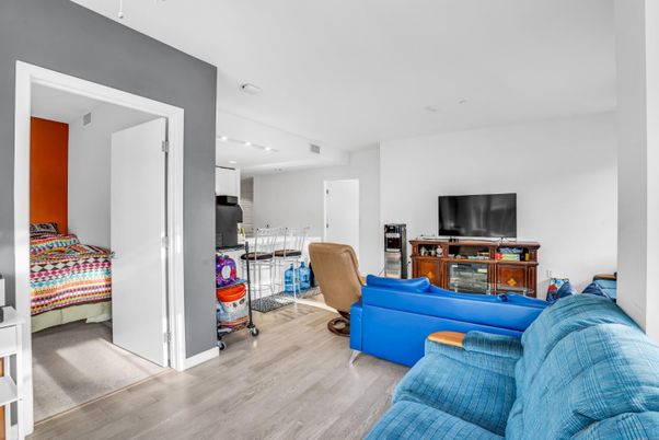 Interior, Kitchen, Living room, Recessed Lighting, Wood Texture Flooring