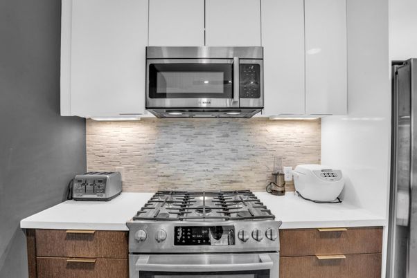 Interior, Kitchen, Stainless Steel Appliances