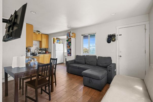 Dining room, Interior, Kitchen, Recessed Lighting, Wood Texture Flooring