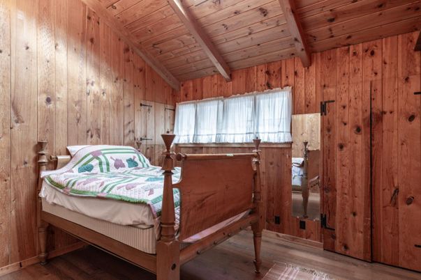 Bedroom, Interior, Wooden Beams, Wooden Ceilings, Wood Texture Flooring, Wooden Walls