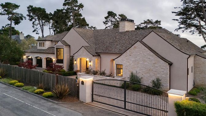 Attached, Exterior, Facade, French Provincial