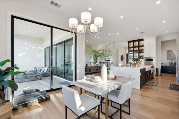 Chandelier, Dining room, Interior, Kitchen, Living room, Recessed Lighting, Wood Texture Flooring