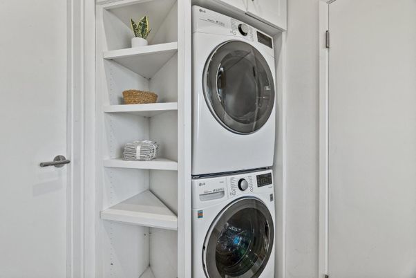 Interior, Utility Closets, Washer