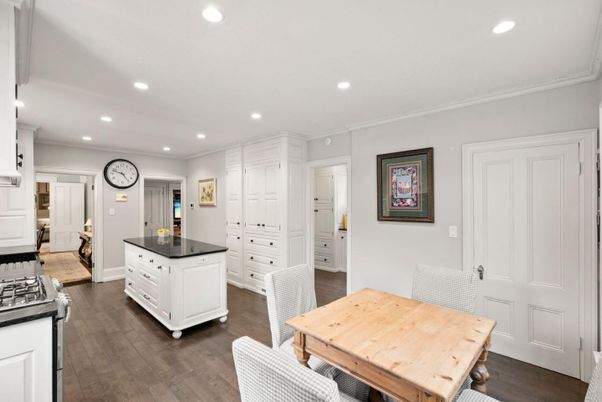 Dining room, Interior, Kitchen, Recessed Lighting, Wood Texture Flooring