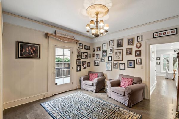 Chandelier, Interior, Living room, Wood Texture Flooring