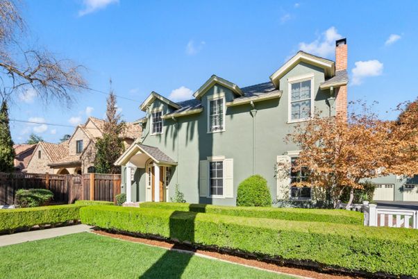 Backyard, Exterior, Facade, French Provincial