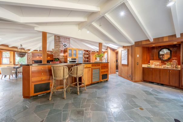 Interior, Kitchen, Pendant Lights, Stone Walls