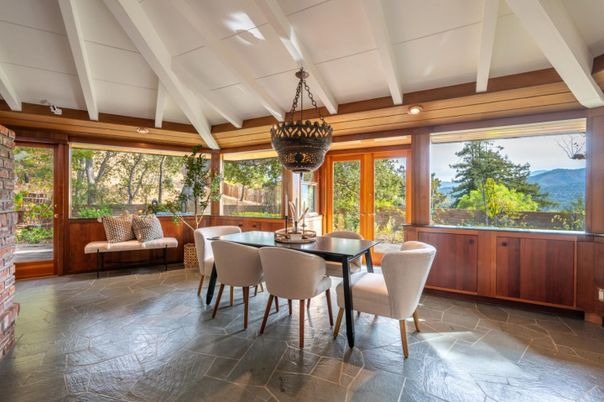 Dining room, Interior, Pendant Lights