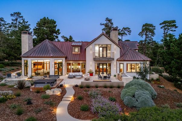 Backyard, Exterior, Facade, Farmhouse