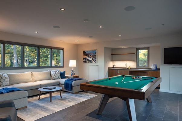 Billiard Table, Game Room, Interior, Living room, Recessed Lighting