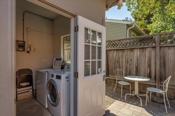 Exterior, Washer