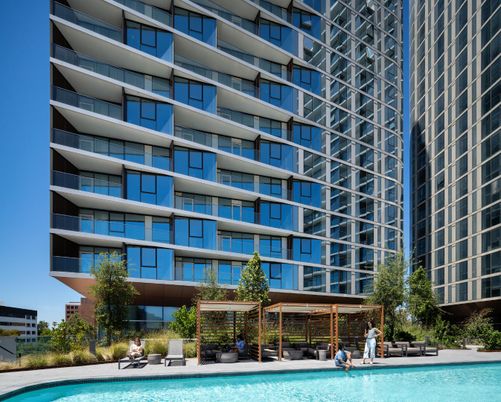 Exterior, Facade, Pool, Condo Building