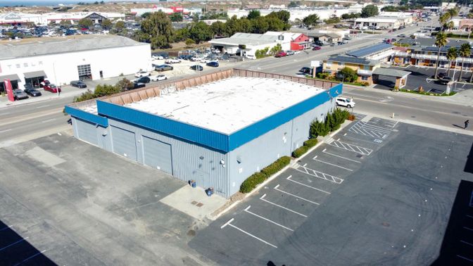 Exterior, Drone