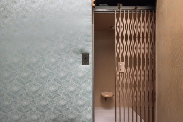 Elevator, Interior