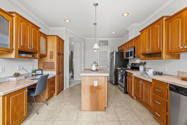 Interior, Kitchen, Pendant Lights, Recessed Lighting, Stainless Steel Appliances