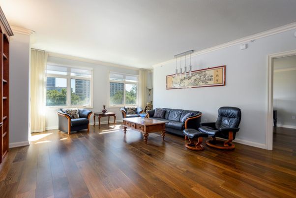 Interior, Living room, Pendant Lights, Wood Texture Flooring