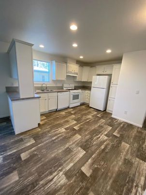 Interior, Kitchen, Recessed Lighting, Wood Texture Flooring