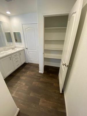 Bathroom, Interior, Recessed Lighting, Wood Texture Flooring