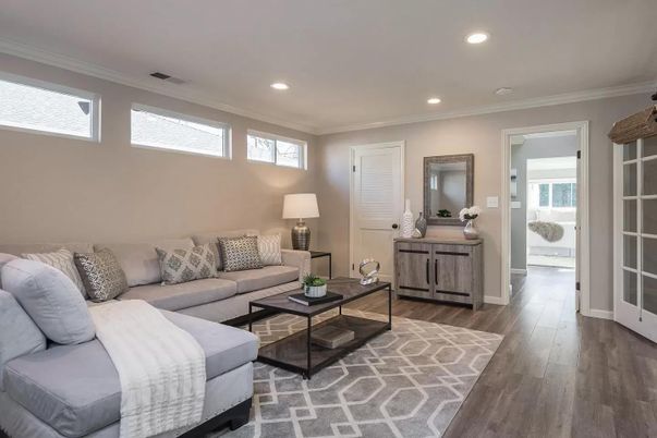 Interior, Living room, Recessed Lighting, Wood Texture Flooring