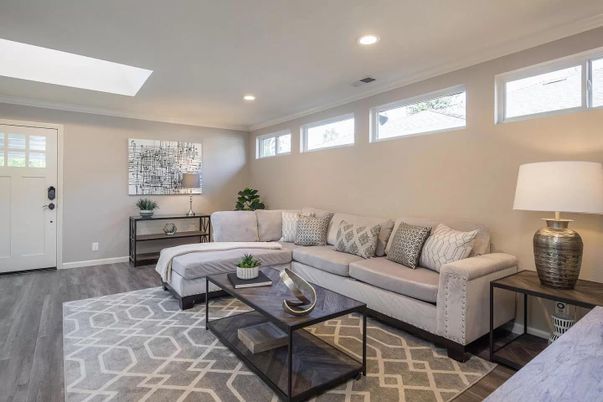 Interior, Living room, Recessed Lighting, Wood Texture Flooring
