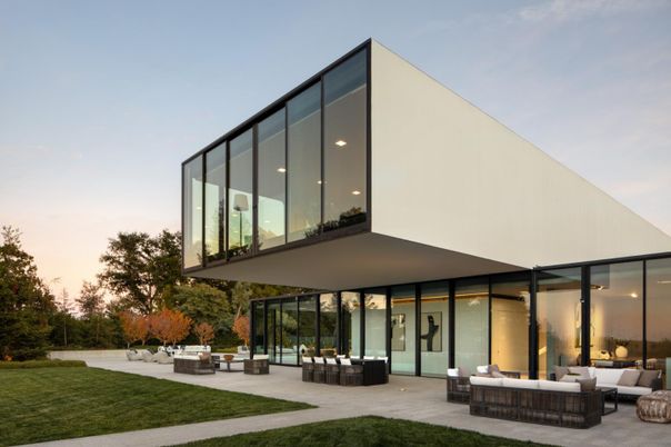 Backyard, Exterior, Facade, Modern