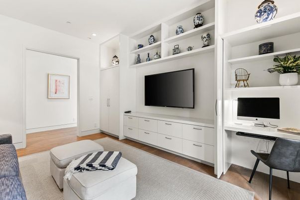 Home Office, Interior, Recessed Lighting, Wood Texture Flooring