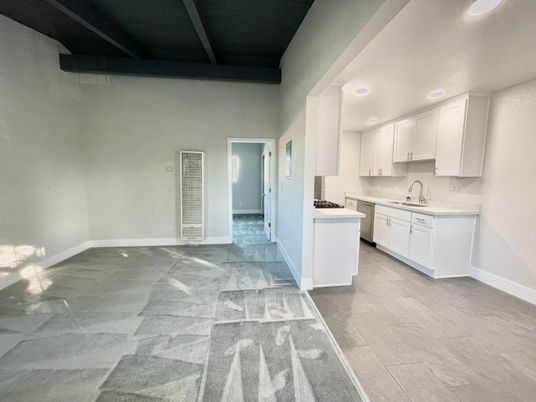 Interior, Kitchen, Recessed Lighting