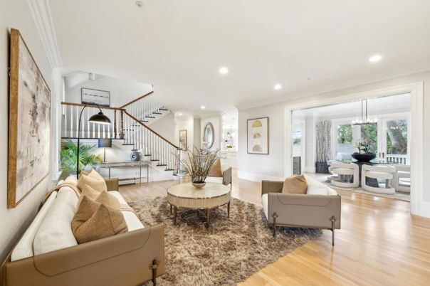 Dining room, Interior, Living room, Pendant Lights, Recessed Lighting, Wood Texture Flooring