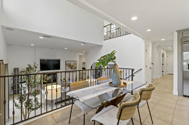 Dining room, Interior, Recessed Lighting