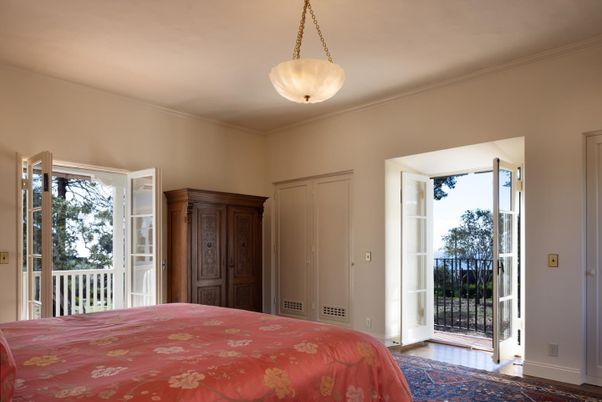 Bedroom, Interior, Pendant Lights, Wood Texture Flooring