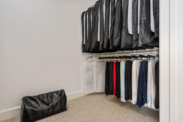 Interior, Walk-in Closets