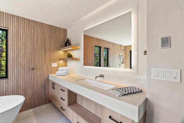 Bathroom, Free Standing Baths, Interior, Wooden Walls