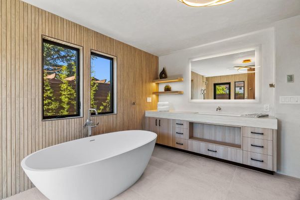 Bathroom, Dual Sink Vanities, Free Standing Baths, Interior, Wooden Walls
