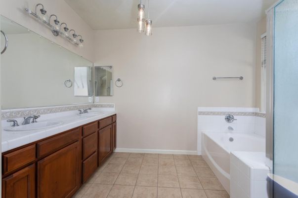 Bathroom, Dual Sink Vanities, Interior, Tile Countertops