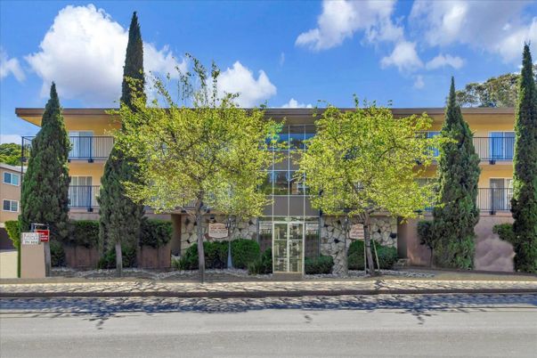 Exterior, Facade, Condo Building