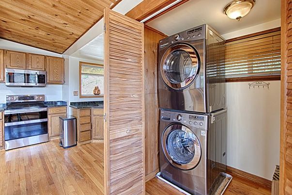Interior, Kitchen, Utility Closets, Washer, Wooden Ceilings, Wood Texture Flooring