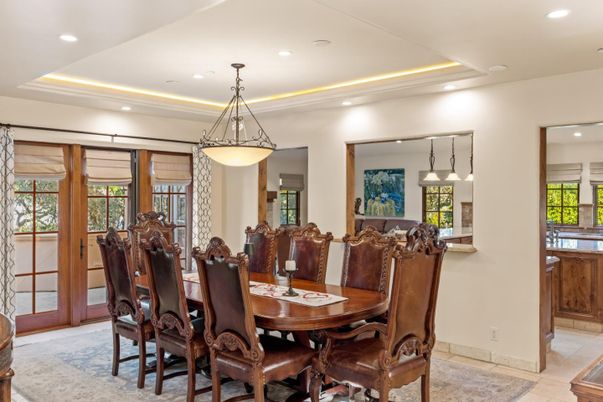 Dining room, Interior, Pendant Lights, Recessed Lighting