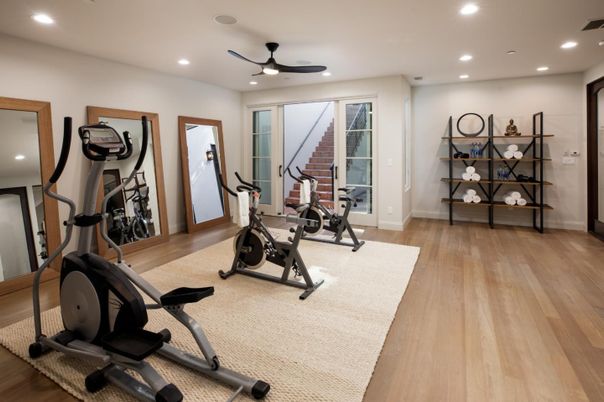 Fitness Equipment, Interior, Recessed Lighting, Wood Texture Flooring